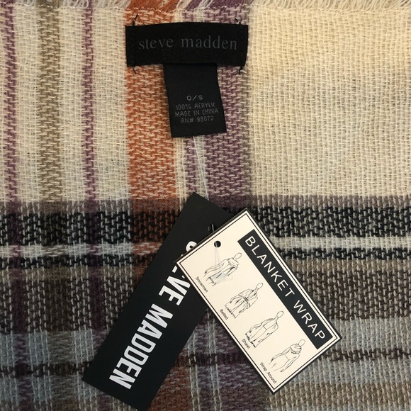 NWT! Steve Madden Scarf - Picture 3 of 3